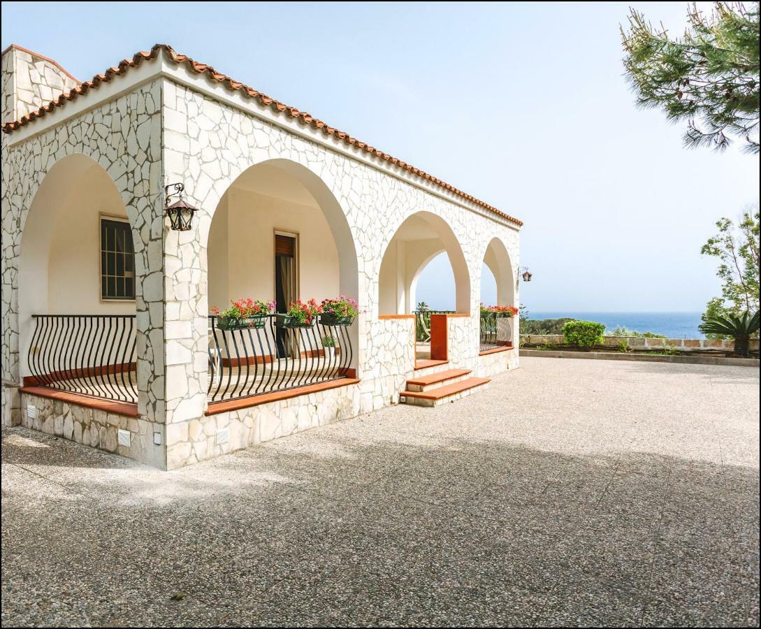 Villa Del Quarzo Plemmirio Exteriör bild